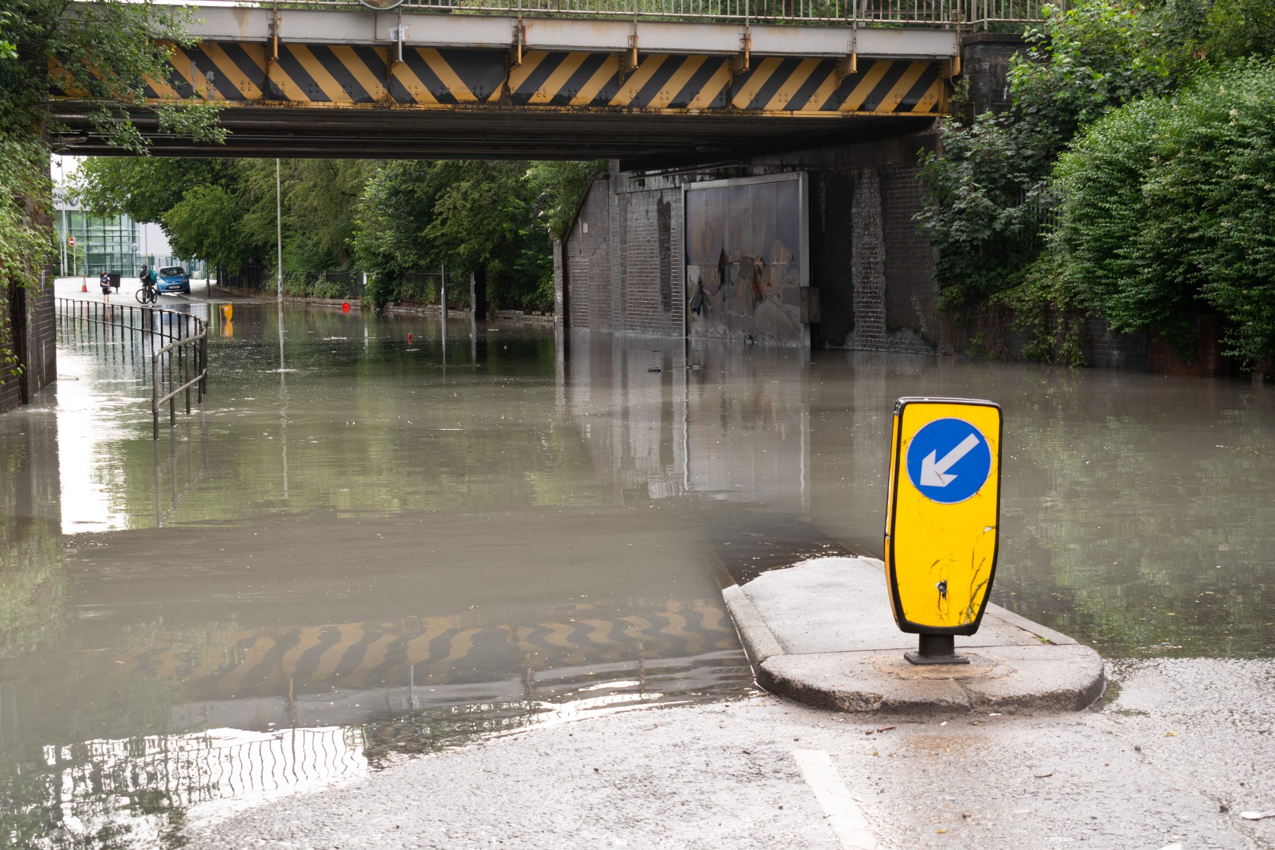 UK flood of corporate insolvencies signals deeper stress in business landscape