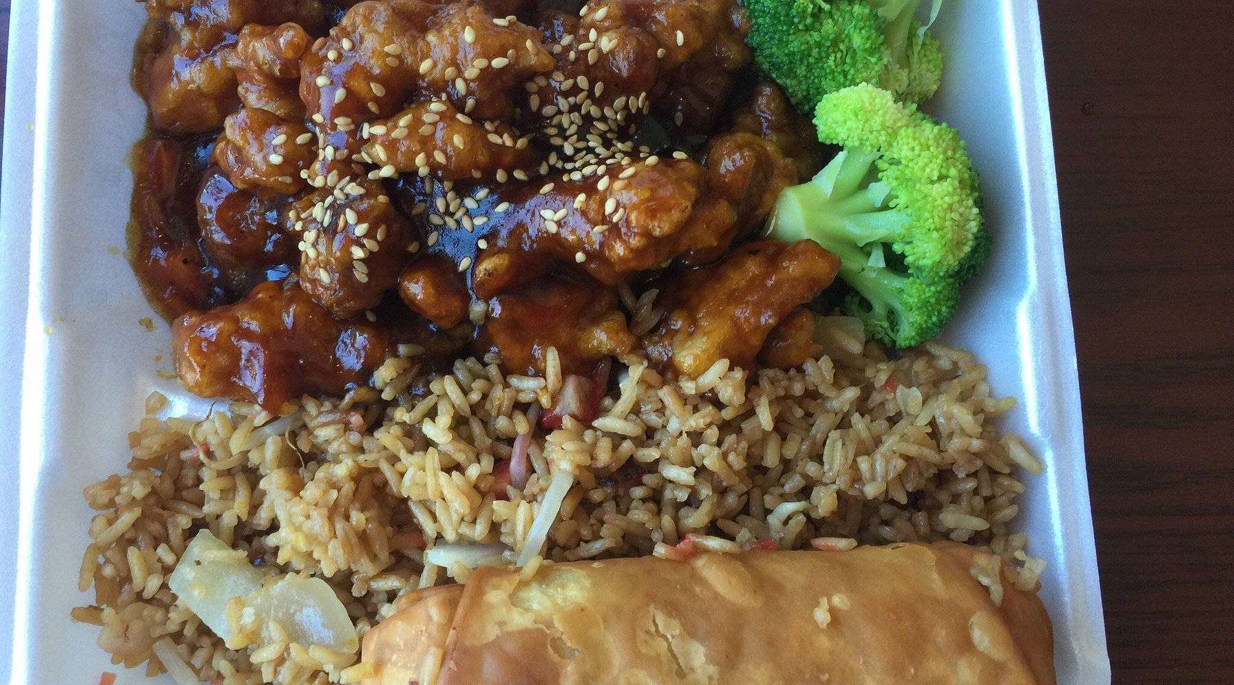5 Best Food Delivery Services in Plymouth - Explore meals for your evening plans