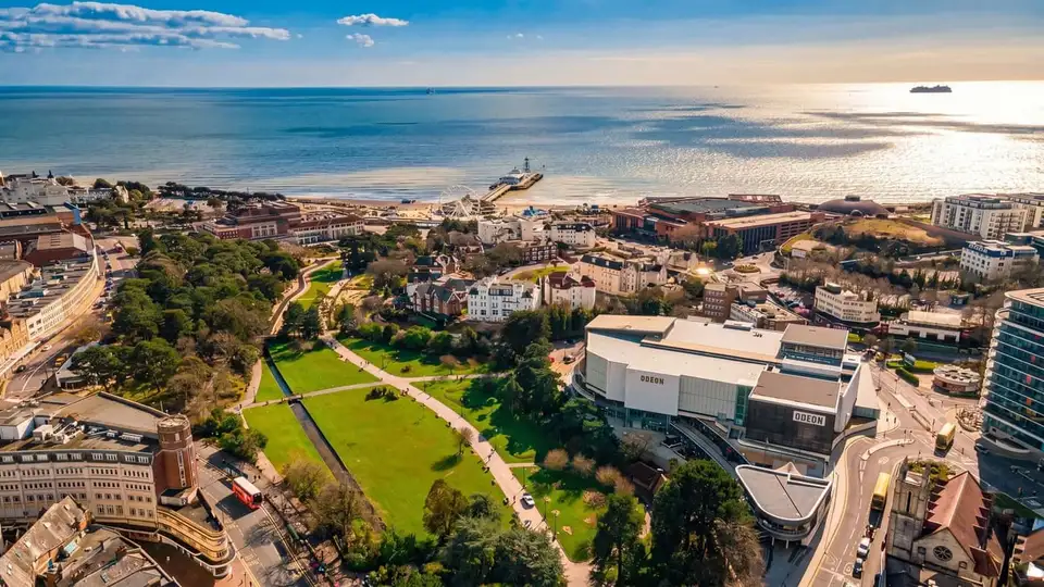 5 Best Holiday Apartment Managers in Bournemouth - Find support for short-stay property management