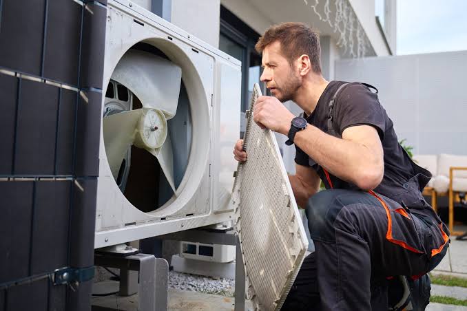 5 Best Heat Pump Installers in Tallahassee - Explore efficient heating and cooling in one system